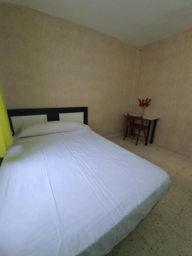Апартаменты Amplio Apartamento En El Centro De Triana Севилья Экстерьер фото